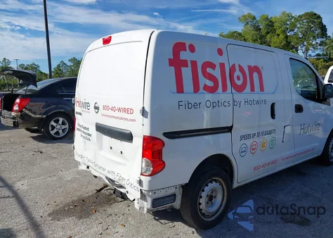 2018 Nissan Nv200 S from USA, damaged, VIN 3N6CM0KN2JK702466